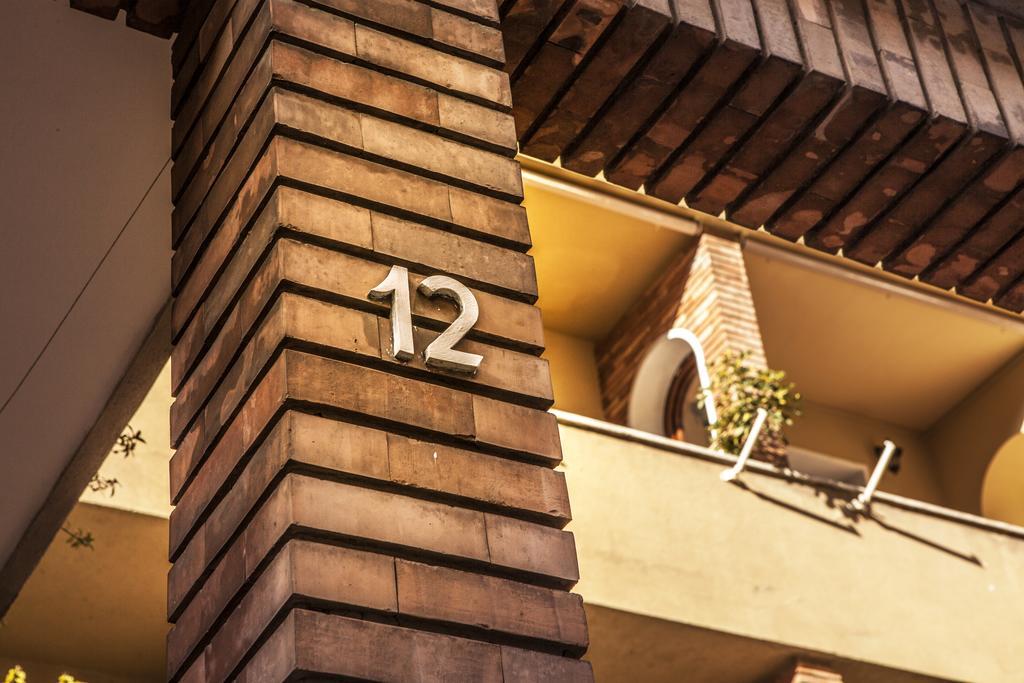 Un Attimo A Roma B&B Extérieur photo